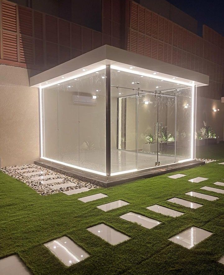 غرف زجاجية (26)