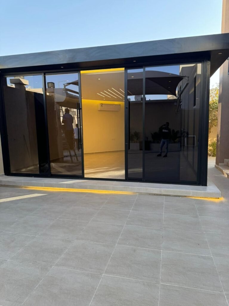 غرف زجاجية (31)