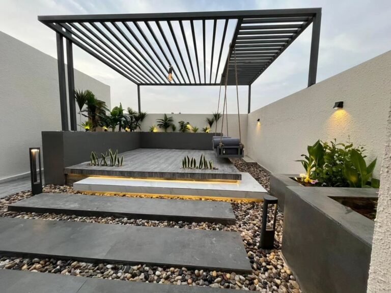 مظلات وجلسات خارجية (14)