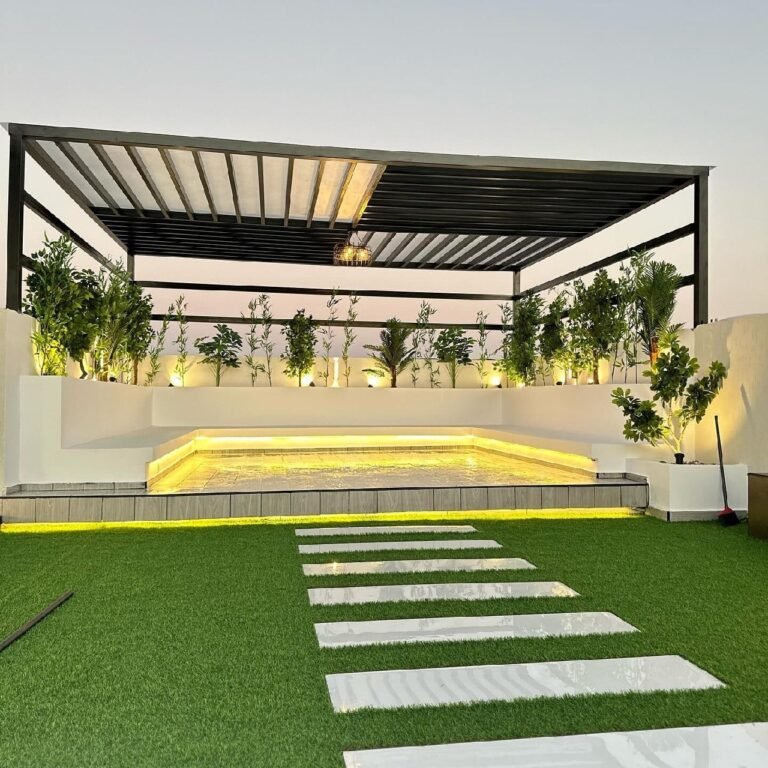 مظلات وجلسات خارجية (26)