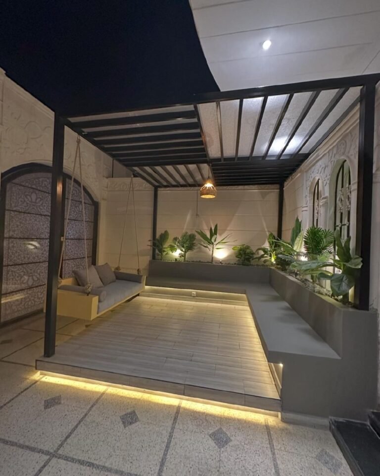 مظلات وجلسات خارجية (28)