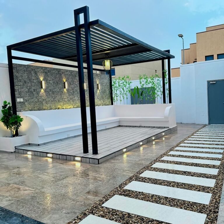 مظلات وجلسات خارجية (31)