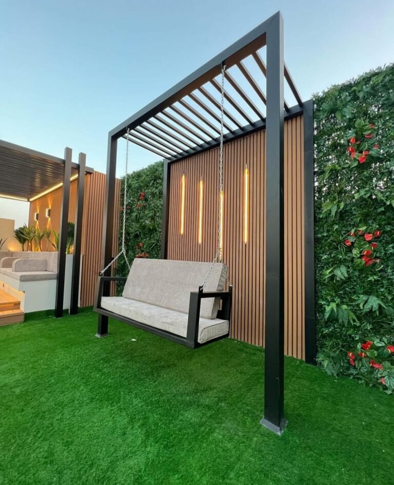 مظلات وجلسات خارجية (65)